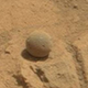Illustration for article titled Curiosity Finds A Weird Ball On Mars